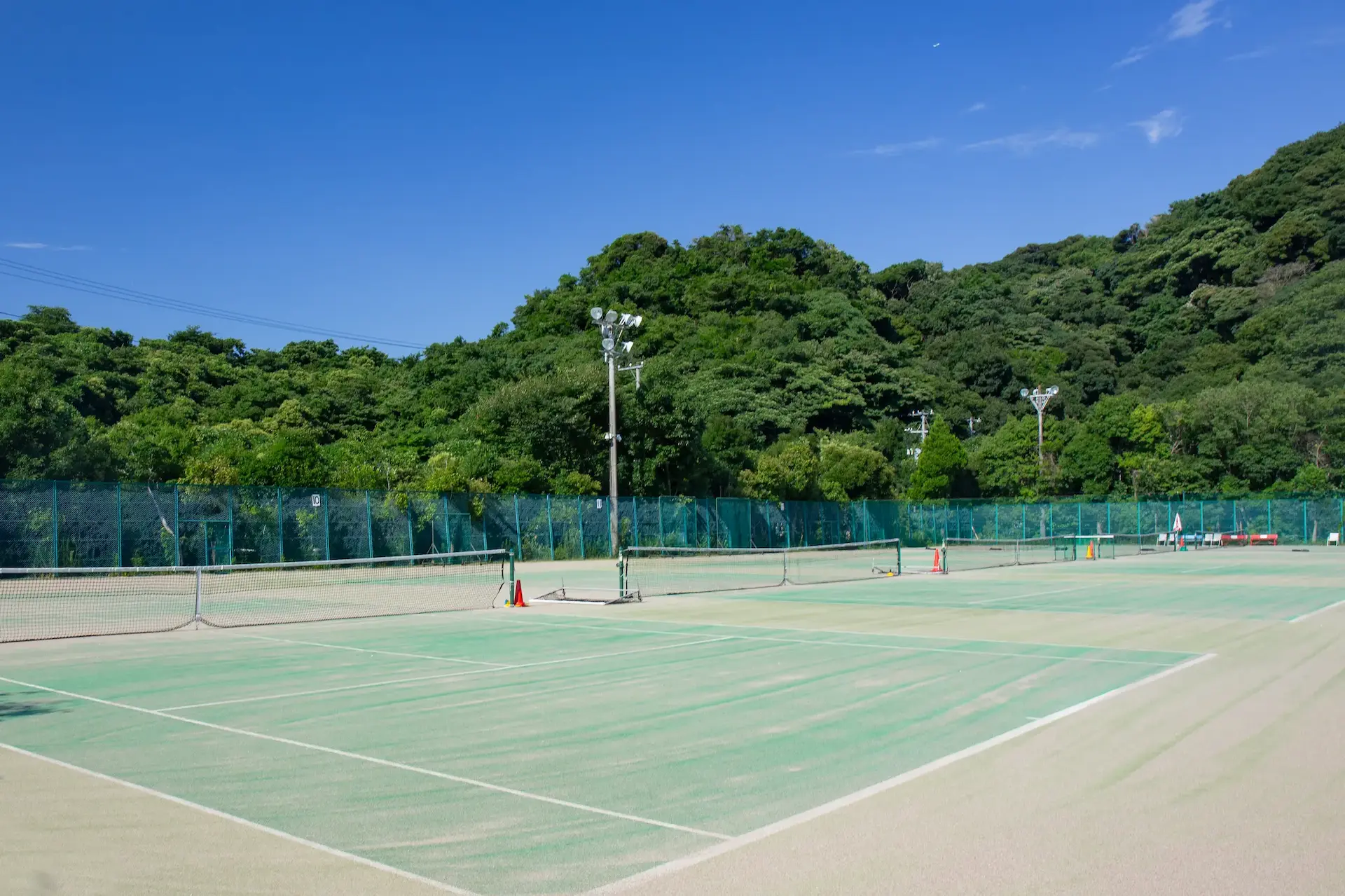 テニスコート